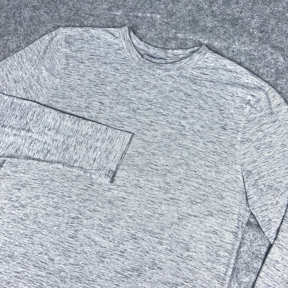 BKE Shirt Mens Large Gray Crew Neck Casual Long Sleeve Tee‎ Stretch Buckle